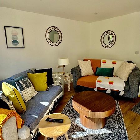 Family Home In Seaside Town Hastings Extérieur photo