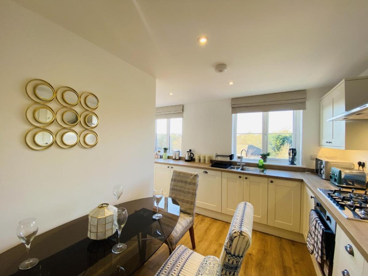 Family Home In Seaside Town Hastings Extérieur photo