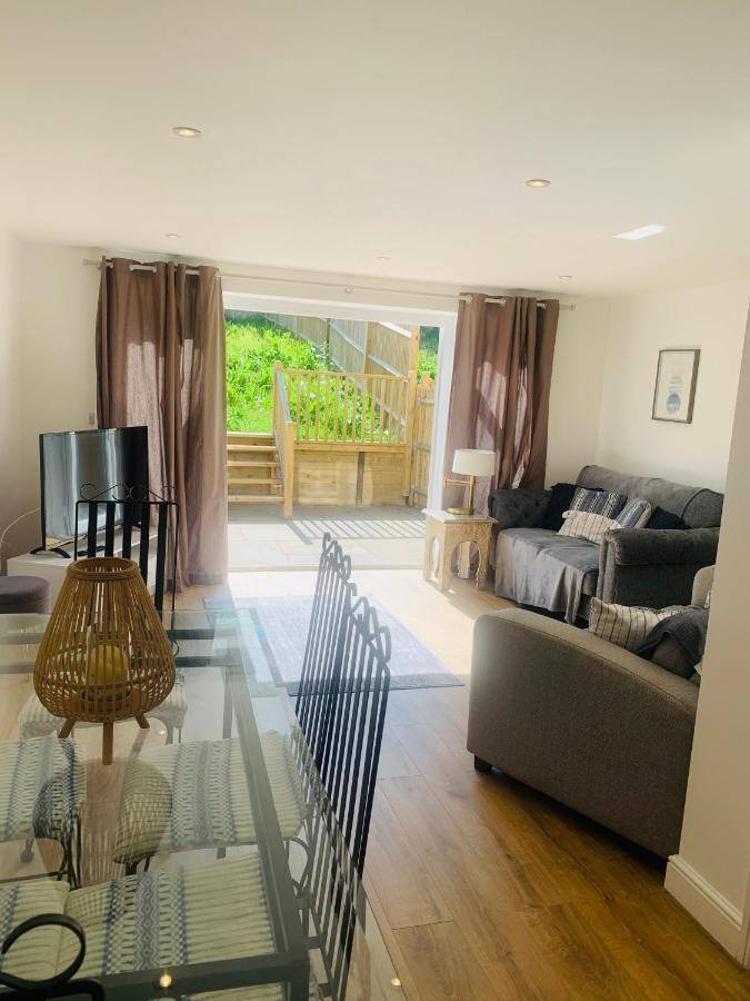 Family Home In Seaside Town Hastings Extérieur photo
